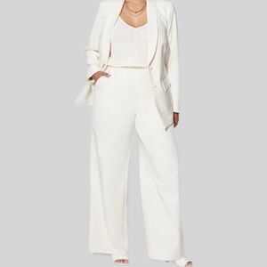 Torrid Pull-On Wide Leg Studio Refined Crepe High-Rise Pant White (Size 2R)